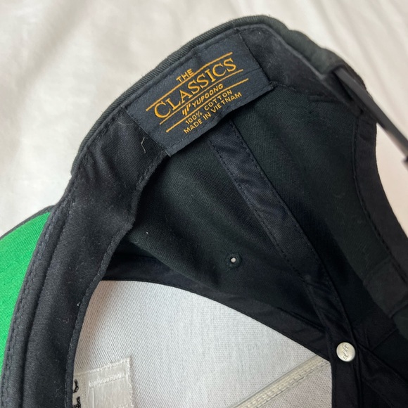 NWT Demi Lovato 2014 Neon Lights Tour SnapBack Hat - Picture 2 of 5